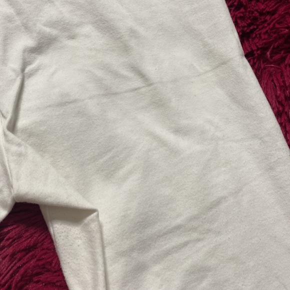 HUE white floral cutout leggings - Picture 12 of 15